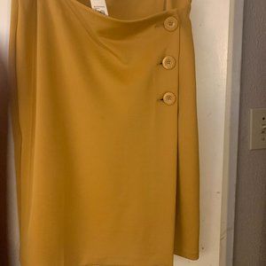 Brand new, pencil Gold Skirt